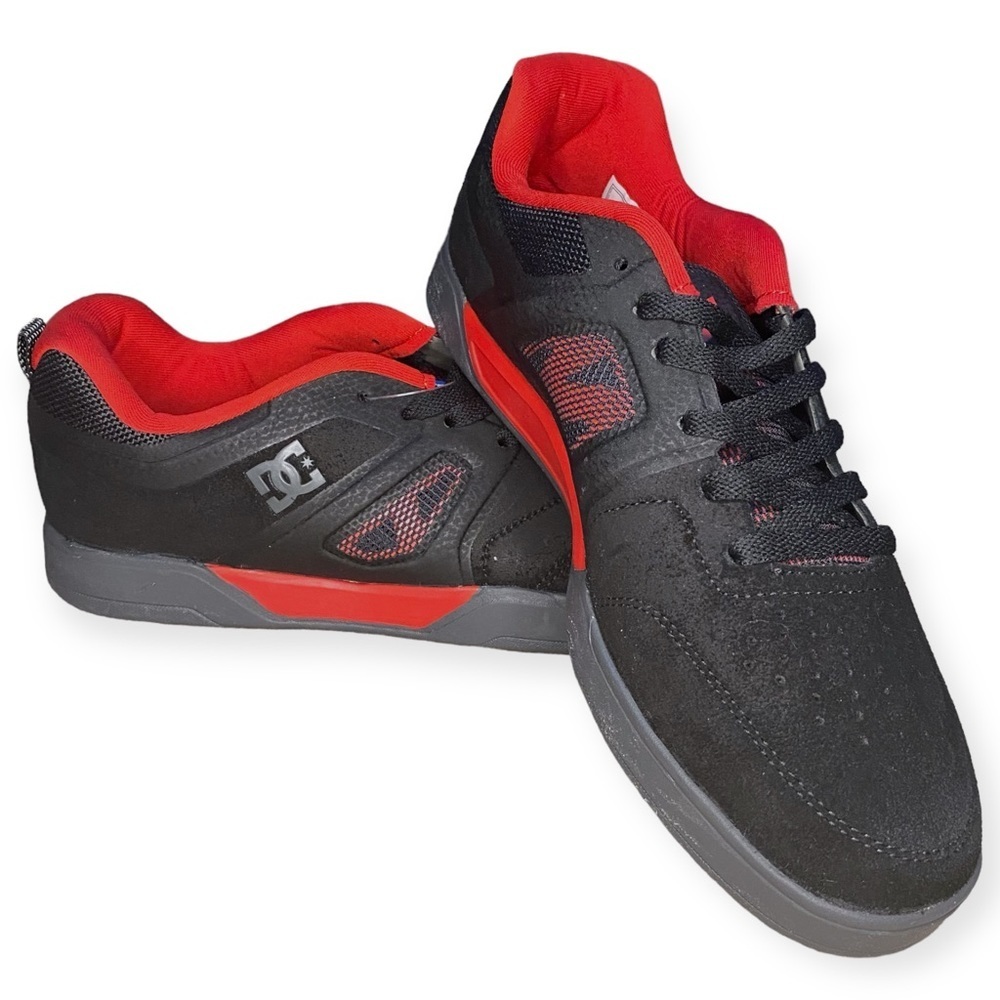 Dc Matt Miller S Low-Top Skate Shoes - Size 9